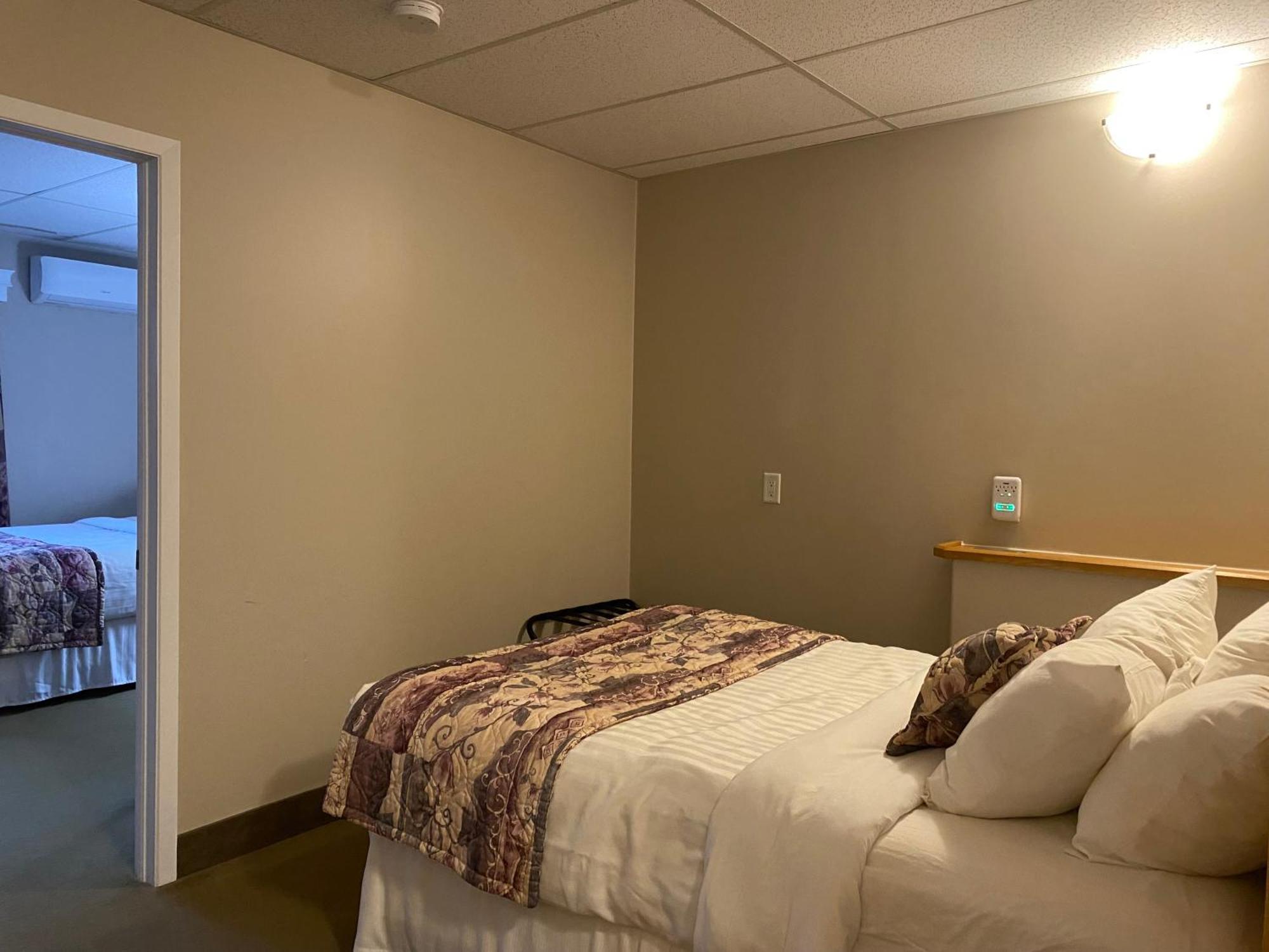 Ocean View Hotel 록키 하버 외부 사진
