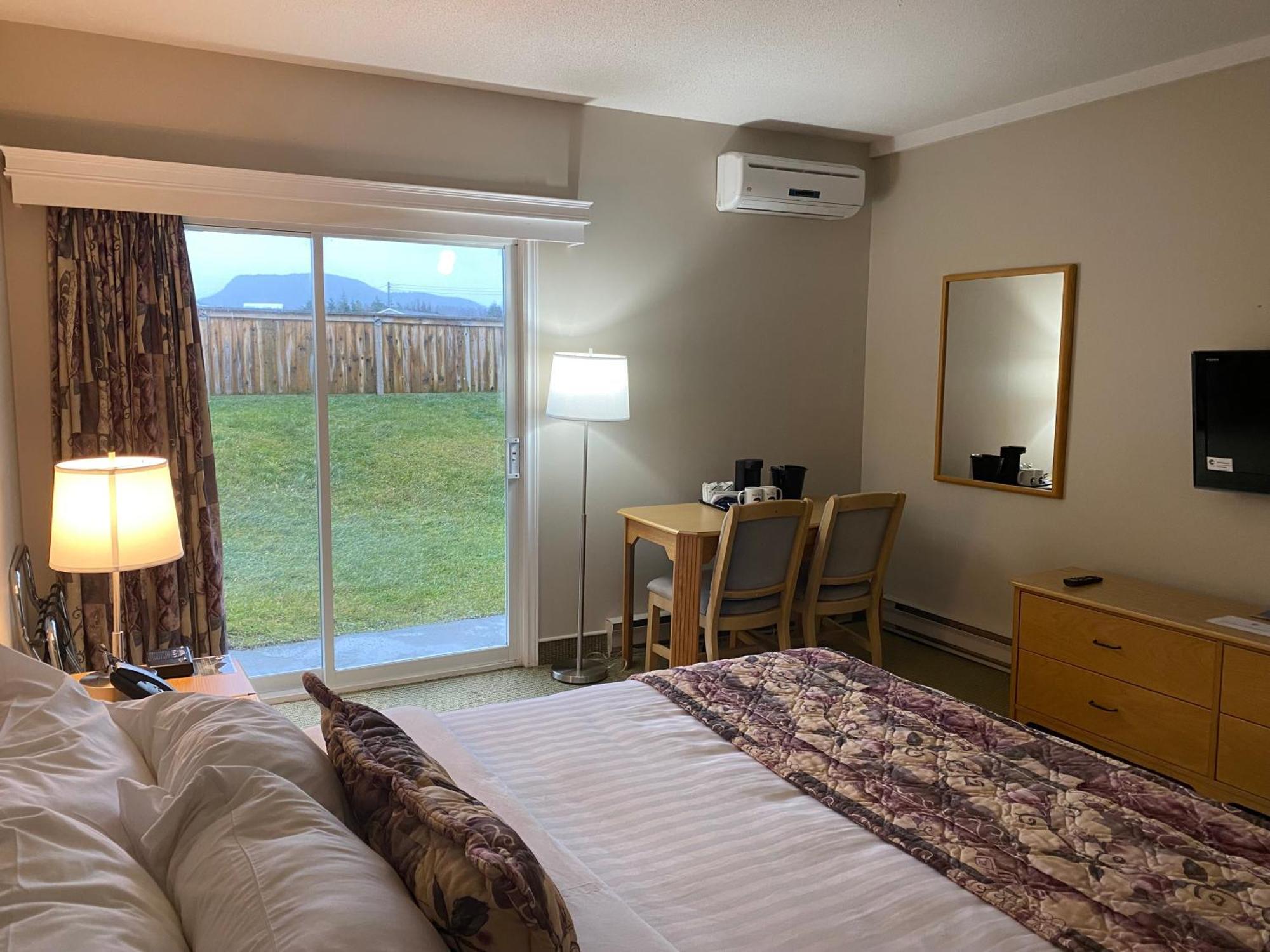 Ocean View Hotel 록키 하버 외부 사진